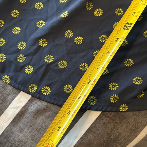 J. Crew Floral Faux Wrap Midi Skirt, Size small - Picture 9 of 12